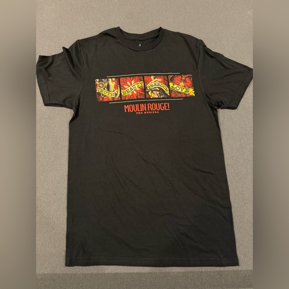 Moulin Rouge! The Broadway Musical Tour shirt - Size Small